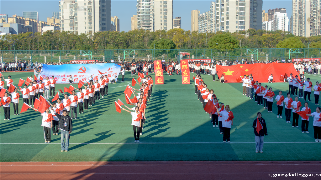 3经贸学院。报国长歌1.png